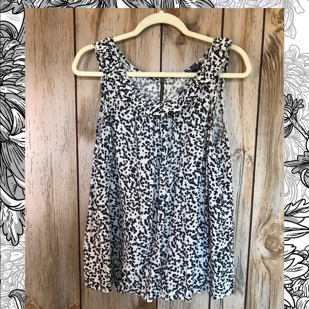TopShop Sleeveless Cream and Black Top Sz 12